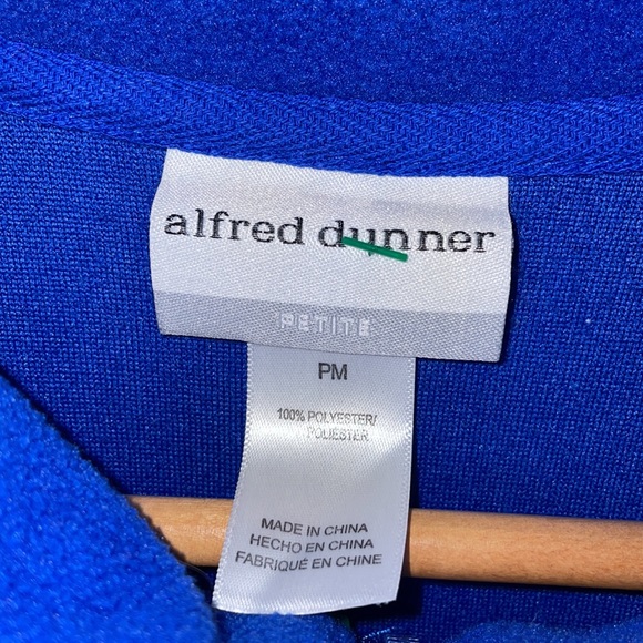 •ALFRED DUNNER•BLUE HOLIDAY WINTER SCENE EMBROIDERY 1/4 ZIP FLEECE PULLOVER  PM - Picture 6 of 7